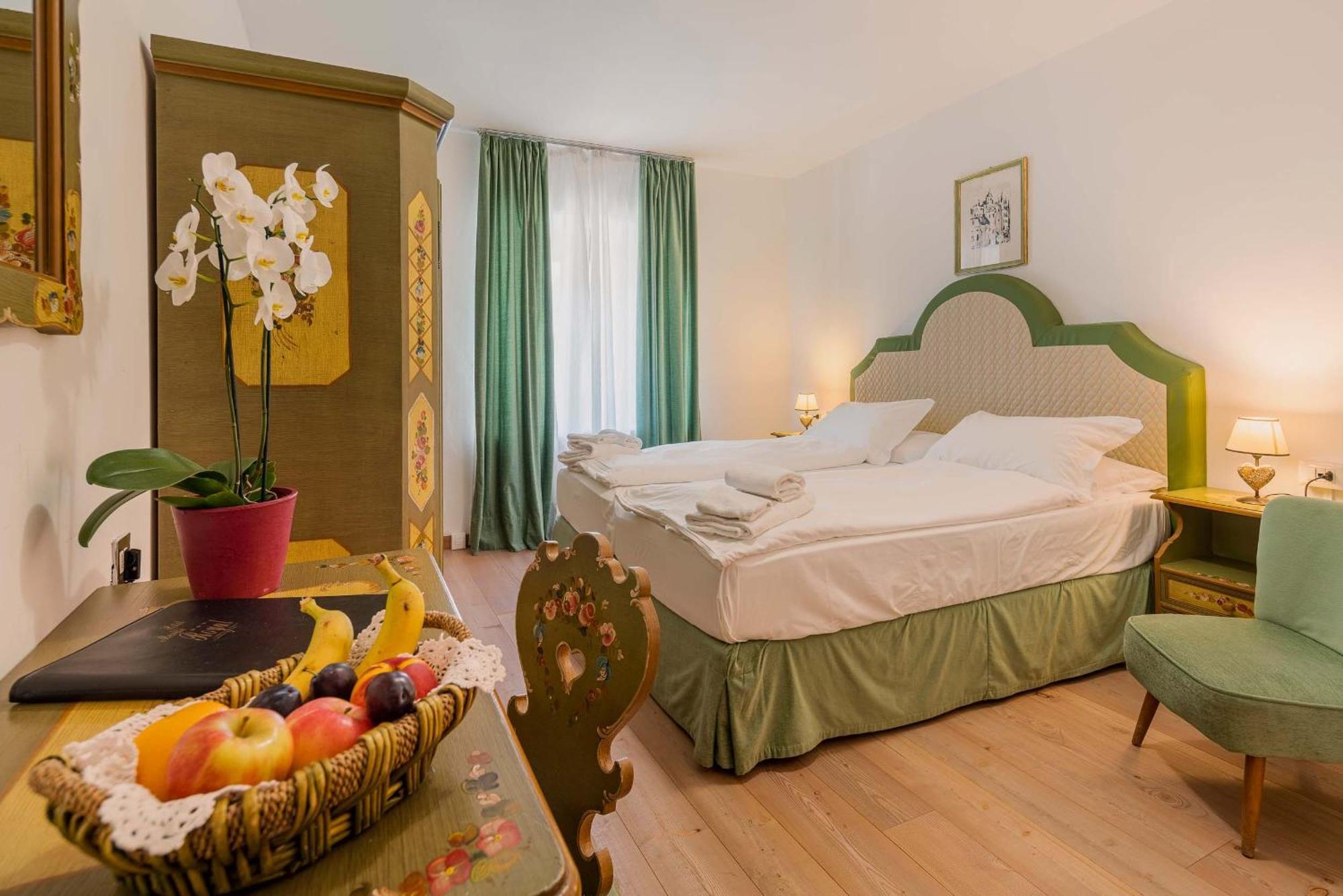 Standard Double or Twin Room,1209536962:JPEG